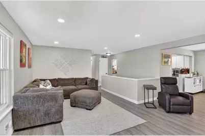 6038 Dalmation Dr, Bethel Park, PA 15102 - Photo 10