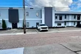 401 Locust St, Coraopolis, PA 15108 - Photo 1