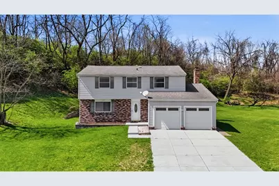 720 Blueberry St, West Mifflin, PA 15122 - Photo 1