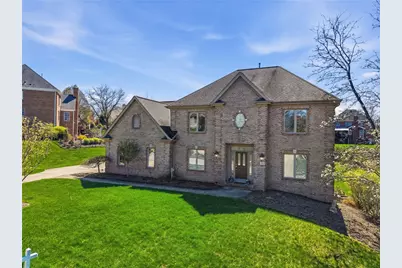 3053 Canterbury Dr, Hampton, PA 15101 - Photo 2