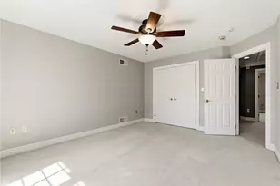 3053 Canterbury Dr, Hampton, PA 15101 - Photo 28