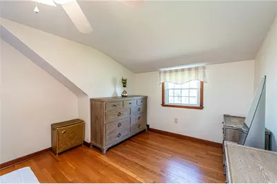 217 Monroe Dr, Pittsburgh, PA 15229 - Photo 20