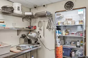 318 New York Ave, Rochester, PA 15074 - Photo 30