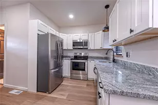 314 Church St, Bridgeville, PA 15017 - Photo 4