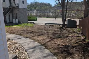 314 Church St, Bridgeville, PA 15017 - Photo 4