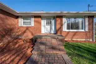 1700 State Route 119, Hempfield Township, PA 15601 - Photo 6