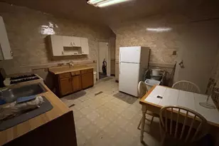 15 Holland Ave, Braddock, PA 15104 - Photo 2