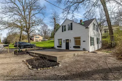 4978 South Pioneer Rd, Hampton, PA 15044 - Photo 4