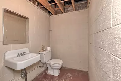 1532 California Ave, White Oak, PA 15131 - Photo 24