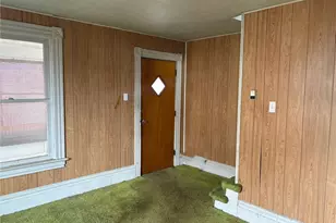 901 Broadway Ave, East Butler Boro, PA 16029 - Photo 4