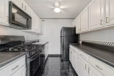 1150 Bower Hill Road #516A, Pittsburgh, PA 15243 - Photo 10