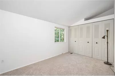 153 Rossmor Ct, Ross Twp, PA 15229 - Photo 16