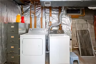 153 Rossmor Ct, Ross Twp, PA 15229 - Photo 22