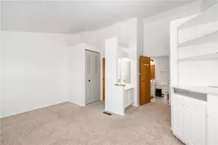 153 Rossmor Ct, Ross Twp, PA 15229 - Photo 20
