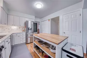 102 Bayberry Ln, Cranberry Township, PA 16066 - Photo 12