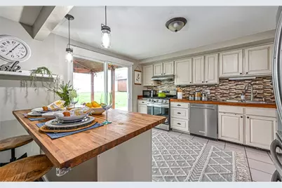 388 Highview Street, Pittsburgh, PA 15237 - Photo 10