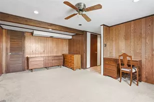 114 Lycoming Dr, Moon/Crescent Twp, PA 15108 - Photo 24