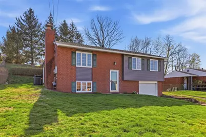 114 Lycoming Dr, Moon/Crescent Twp, PA 15108 - Photo 2