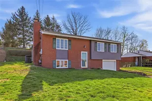 114 Lycoming Dr, Moon/Crescent Twp, PA 15108 - Photo 2