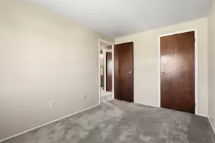 114 Lycoming Dr, Moon/Crescent Twp, PA 15108 - Photo 22