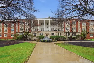 825 Morewood Ave #PH2, Pittsburgh, PA 15213 - Photo 1