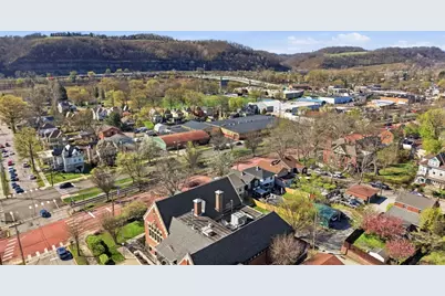 710 Allegheny River Blvd, Oakmont, PA 15139 - Photo 28