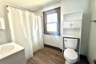 904 W Clayton St, New Castle, PA 16102 - Photo 16