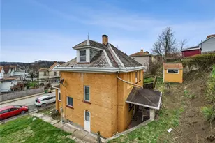 701 Cowan Ave, Jeannette, PA 15644 - Photo 34