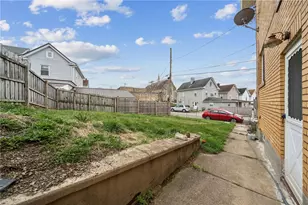 701 Cowan Ave, Jeannette, PA 15644 - Photo 36