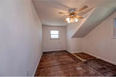 814 N 2nd St, Jeannette, PA 15644 - Photo 18