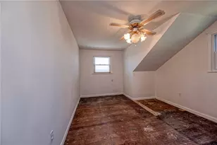 814 N 2nd St, Jeannette, PA 15644 - Photo 18