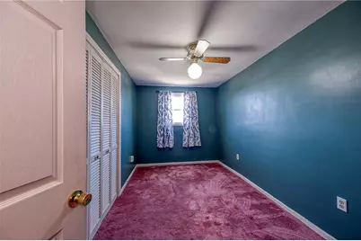 814 N 2nd St, Jeannette, PA 15644 - Photo 16