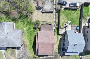 814 N 2nd St, Jeannette, PA 15644 - Photo 20