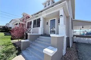 390 Jones St, Belle Vernon, PA 15012 - Photo 2