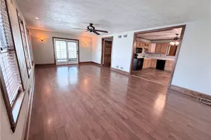 390 Jones St, Belle Vernon, PA 15012 - Photo 14