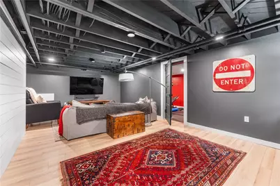 22 Priscilla Ln, Rosslyn Farms, PA 15106 - Photo 32