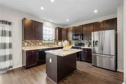 829 Frickwood Dr, South Park, PA 15129 - Photo 8