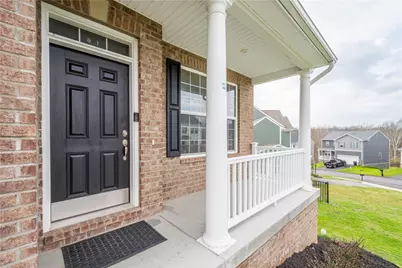 829 Frickwood Dr, South Park, PA 15129 - Photo 4