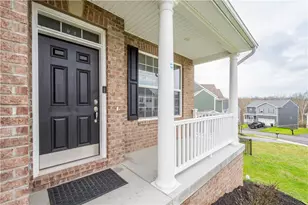 829 Frickwood Dr, South Park, PA 15129 - Photo 4