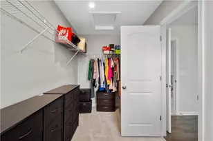 829 Frickwood Dr, South Park, PA 15129 - Photo 22