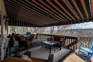 9044 Woodview Dr, Pittsburgh, PA 15237 - Photo 16