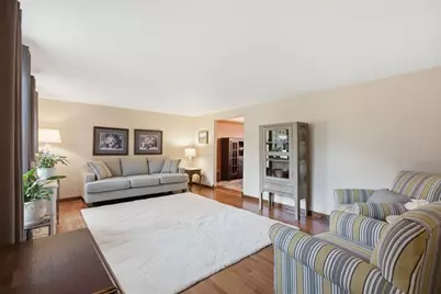 9044 Woodview Drive, Pittsburgh, PA 15237 - Photo 4