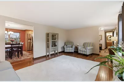 9044 Woodview Drive, Pittsburgh, PA 15237 - Photo 6