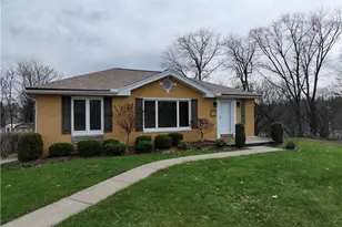 5019 Barberry St, Pittsburgh, PA 15207 - Photo 2