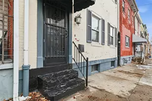 110 S 13th St, Pittsburgh, PA 15203 - Photo 2