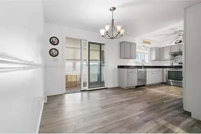 20 Royal Oaks Dr, Fallowfield, PA 15022 - Photo 4