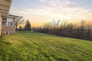 20 Royal Oaks Dr, Fallowfield, PA 15022 - Photo 34