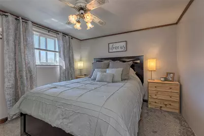 425 Welker St, Jeannette, PA 15644 - Photo 22