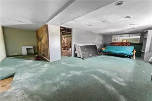 819 Bute Rd, North Union Township, PA 15401 - Photo 16