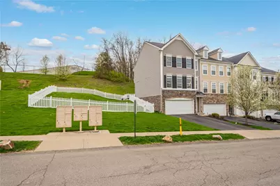 22 Truman Circle, Kennedy Township, PA 15136 - Photo 2